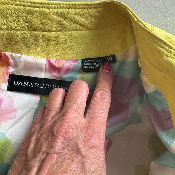 Vintage Yellow Women's Leather Jacket - Picture 6 of 8